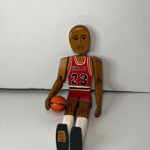 Michael Jordan Bulls NBA Peg Articulated Jointed Wooden Doll w/ Ball RARE